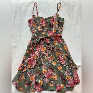 XS floral dress, trixxi